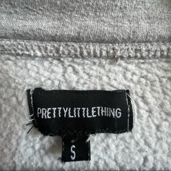 PrettyLittleThing Recycled Ash Grey Oversized Zip Front Sweatshirt - Picture 4 of 7